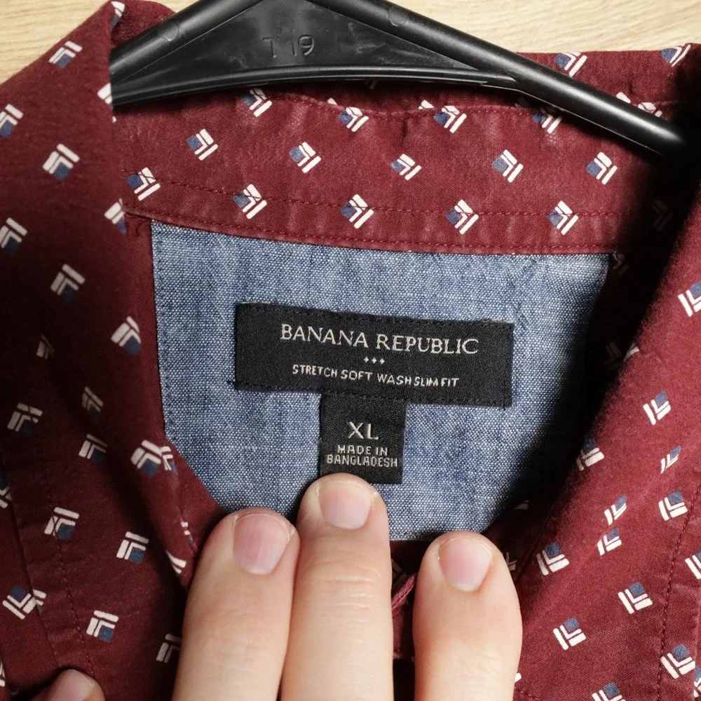Banana Republic Mens Stretch Soft Wash Slim Fit Burgundy Print‎ Long Sleeve XL